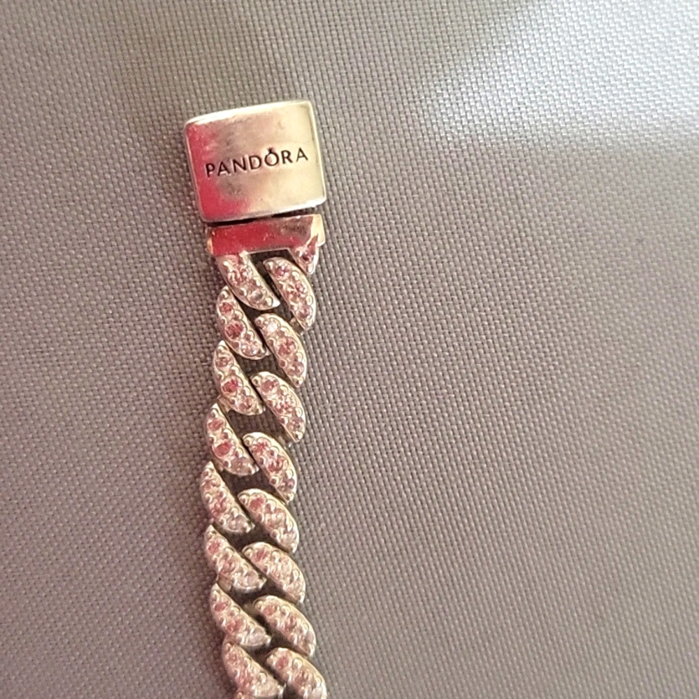 Pandora Cuban chain bracelet